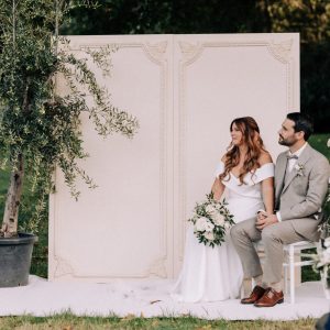 Backdrop „Ornament“ hellbeige – 200 x 200 cm